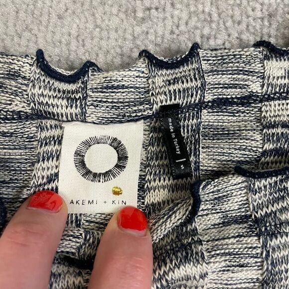 Anthropologie Akemi + Kin Women’s Small Navy Blue Grey Rib Knit Tank Top Blouse - Picture 5 of 5
